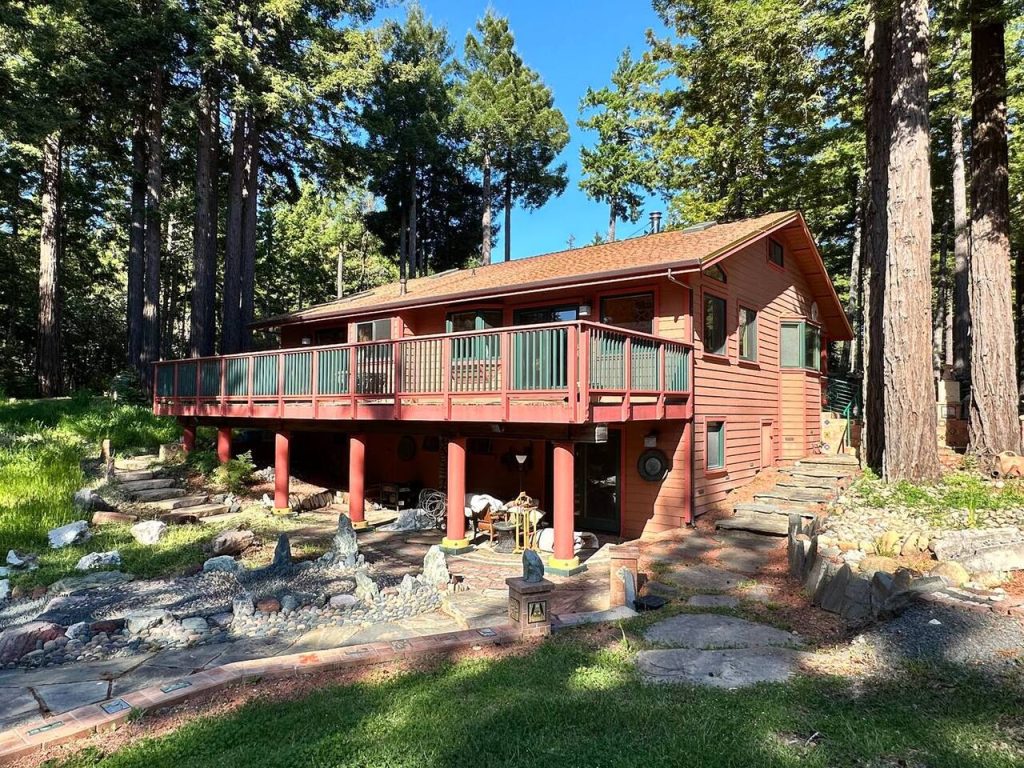 The Redstone House Main Image