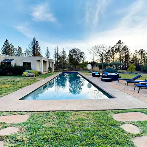 4d120c21-8e83-4477-be10-df05eb2d43c7-converted